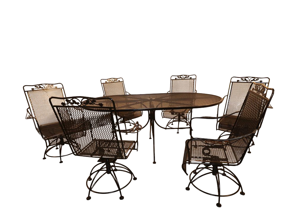 Vintage patio furniture set from Elinor Avenue